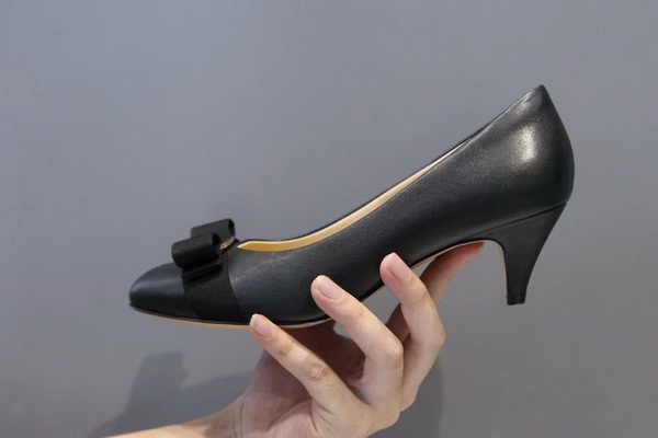 Ferragamo Shallow mouth kitten heel Shoes Women--015